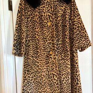 Vintage Leopard Print Coat with Faux Fur Black Collar and gold coin buttons